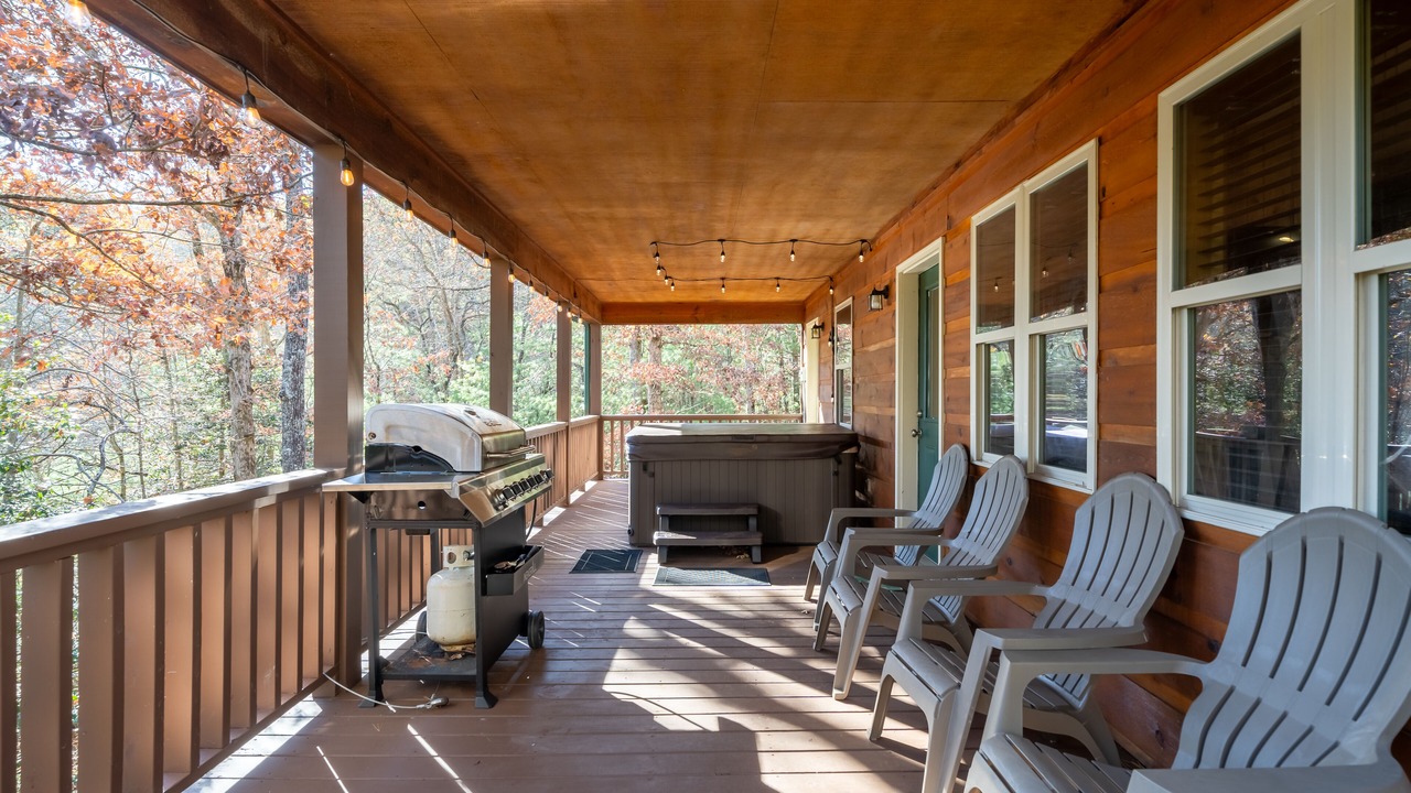 Photo of Patio Balcony in Cherry Log