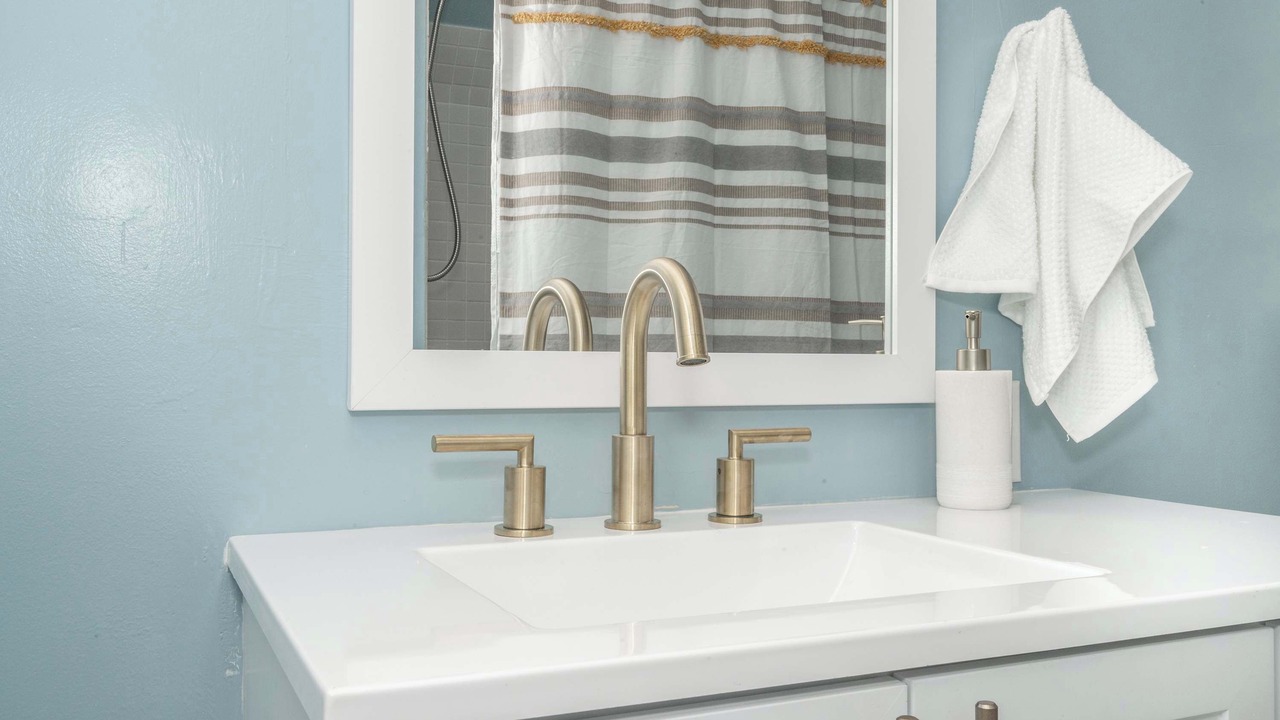 Photo of Bathroom in Roselawn Finance