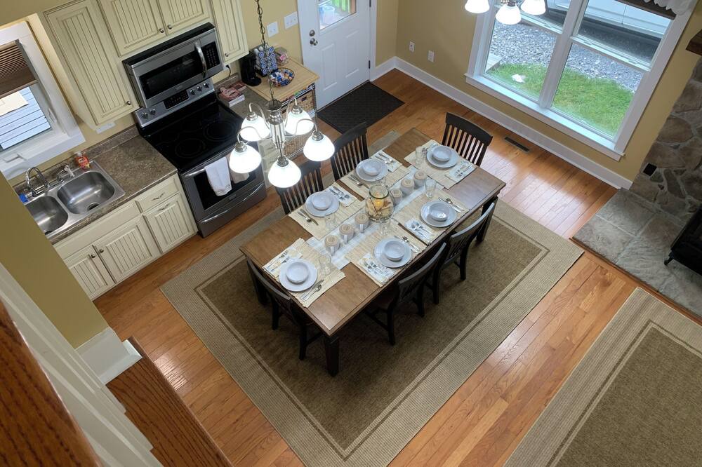 Photo of Kitchen in Flat Top