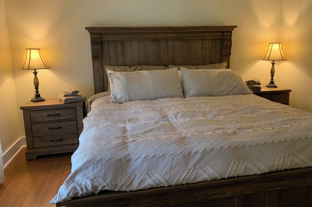 Photo of Bedroom in Flat Top