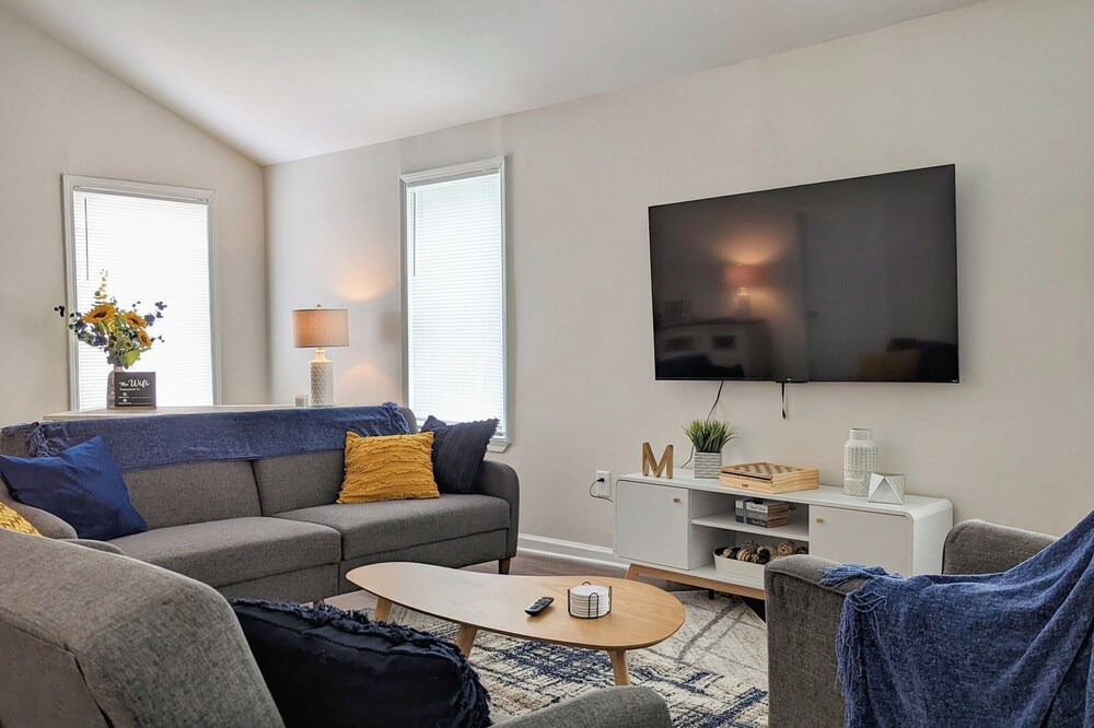 Photo of Livingroom in Uptown