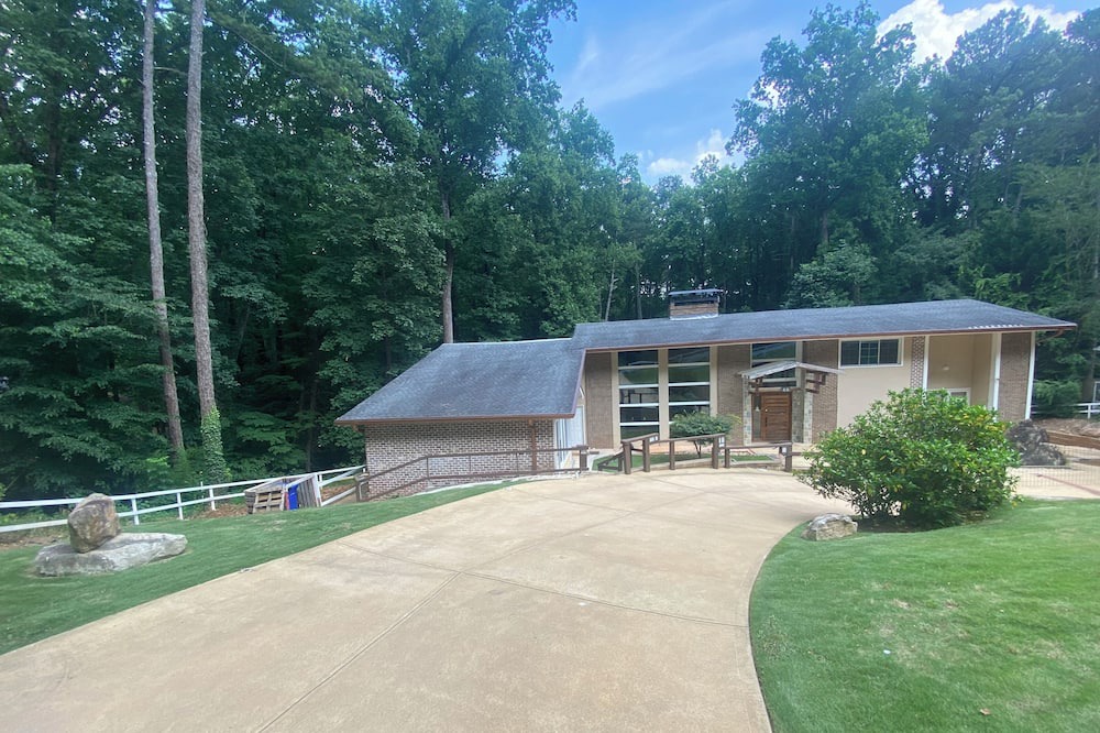 Photo of Outdoor in Northlake
