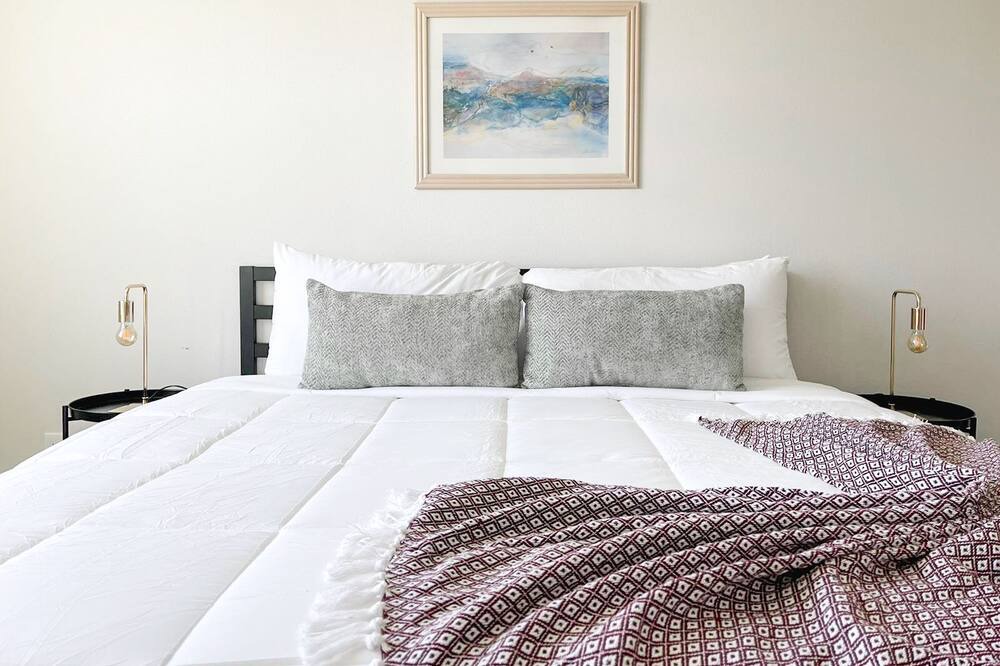 Photo of Bedroom in Corryville