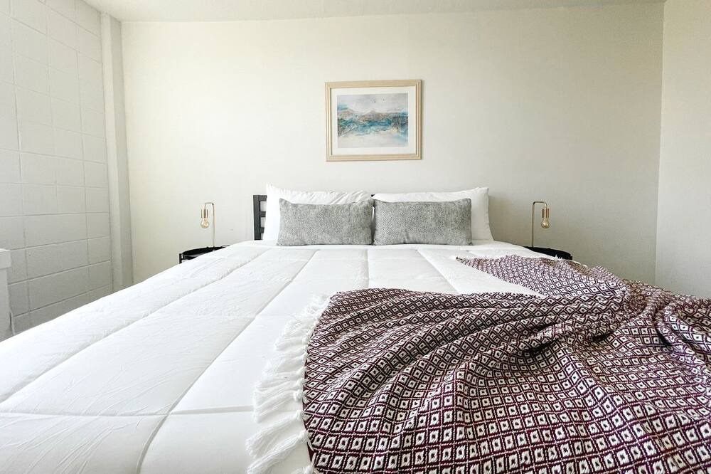 Photo of Bedroom in Corryville