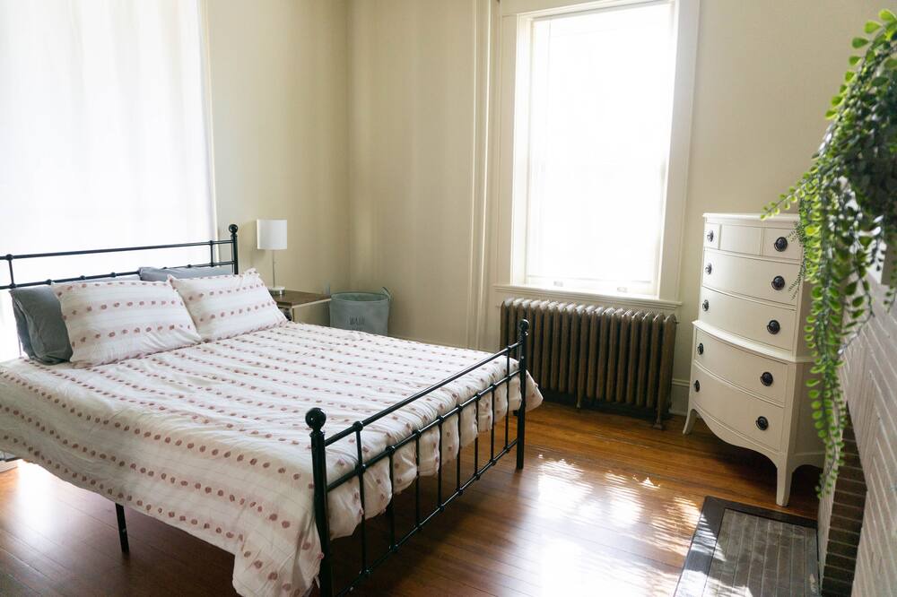 Photo of Bedroom in Charles Town