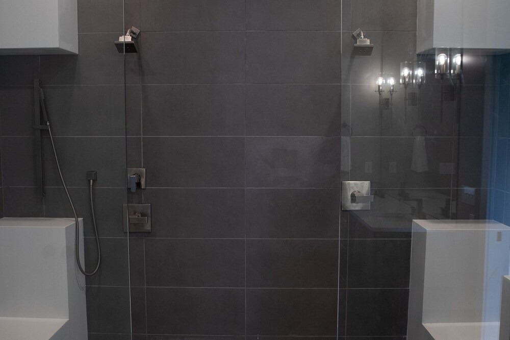 Photo of Bathroom in Whites Creek