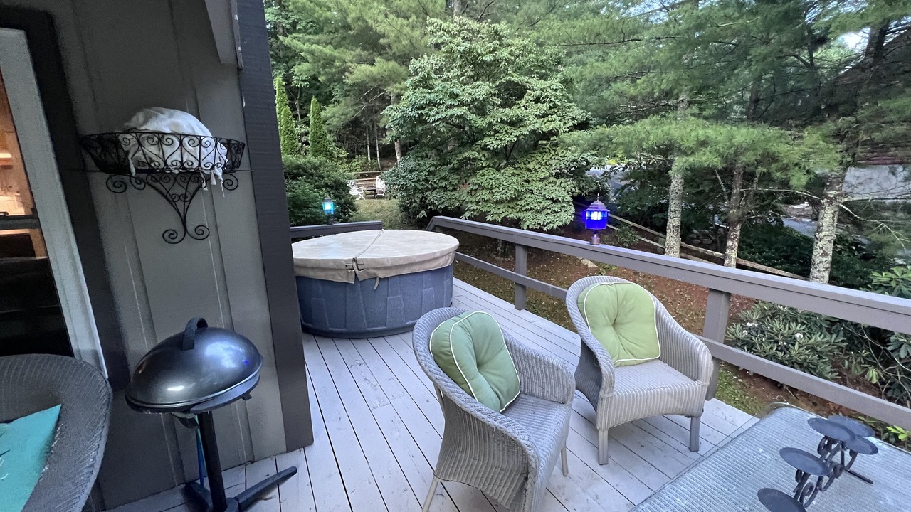 Photo of Outdoor in Newland