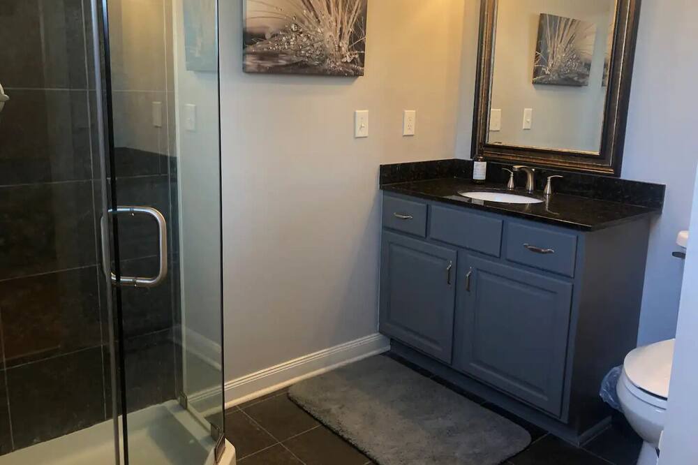 Photo of Bathroom in Schnitzelburg