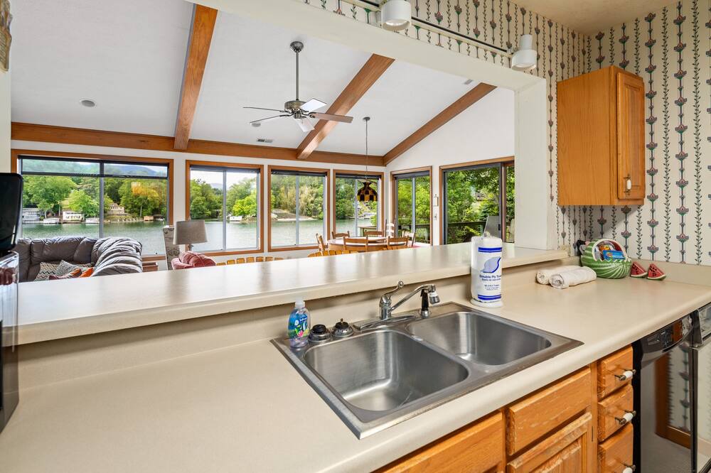 Photo of Kitchen in Sunset Cove