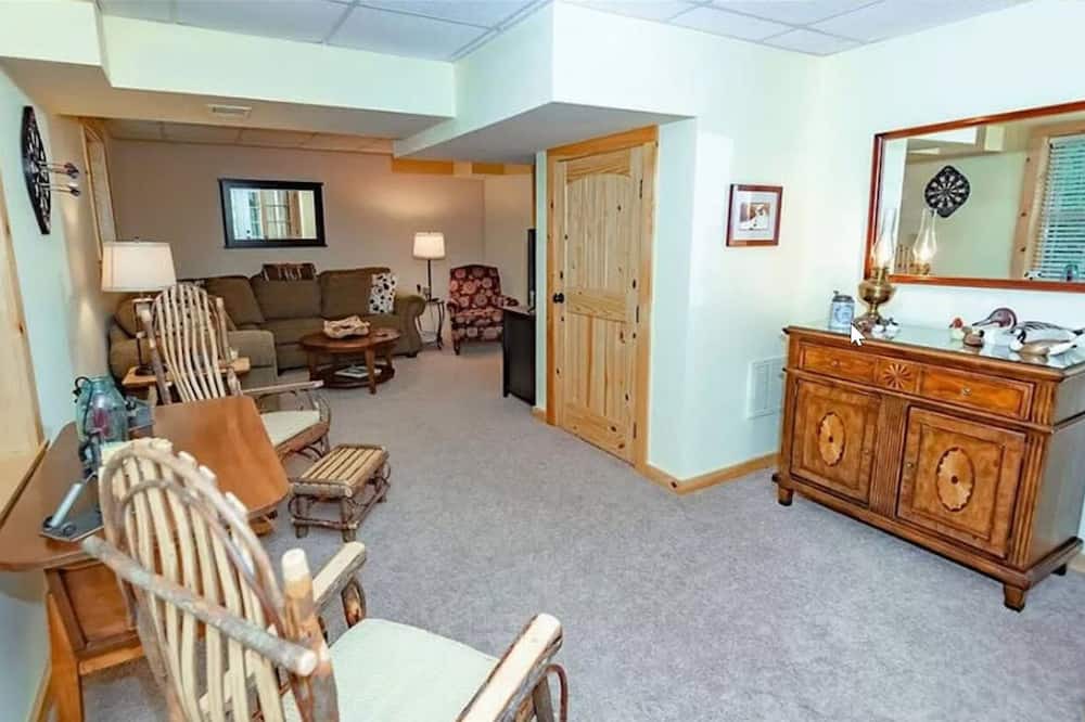 Photo of Bedroom in Old Fields