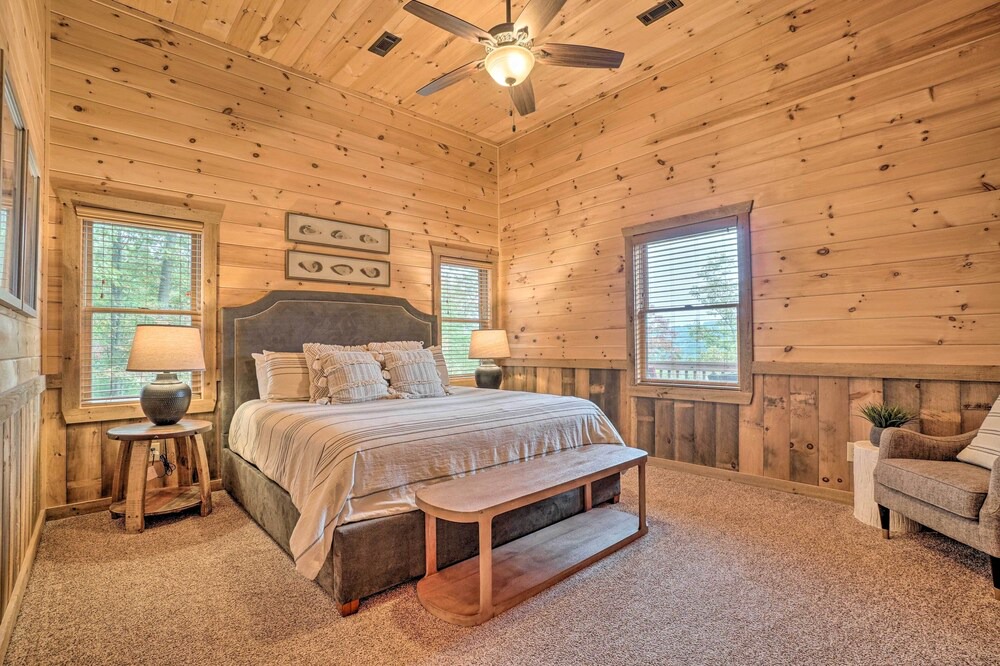 Photo of Bedroom in Ridges Over the Lake