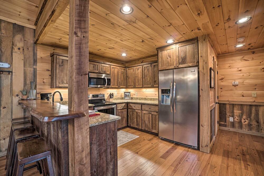 Photo of Kitchen in Ridges Over the Lake