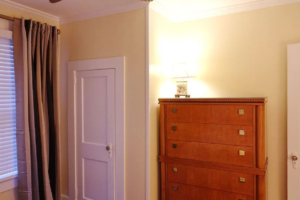 Photo of Bedroom in Historic District