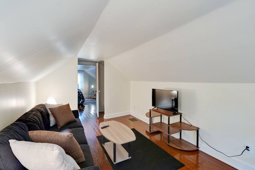 Photo of Bedroom in CUF