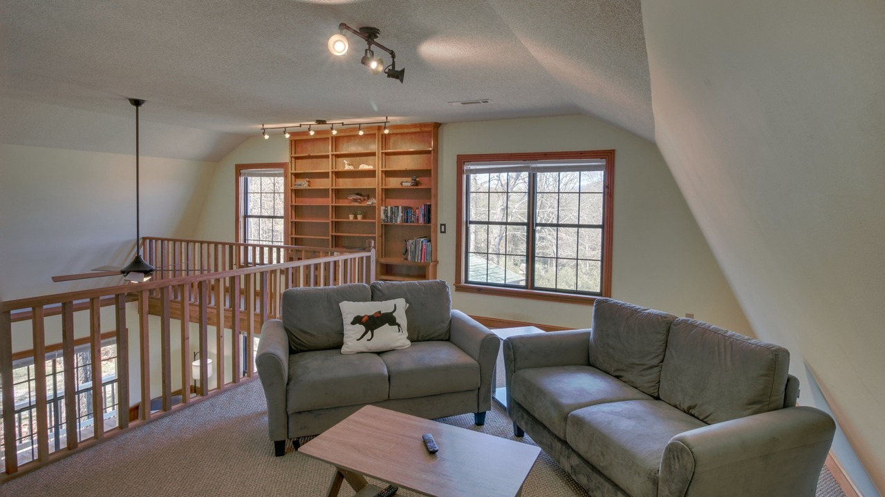 Photo of Livingroom in Ellijay