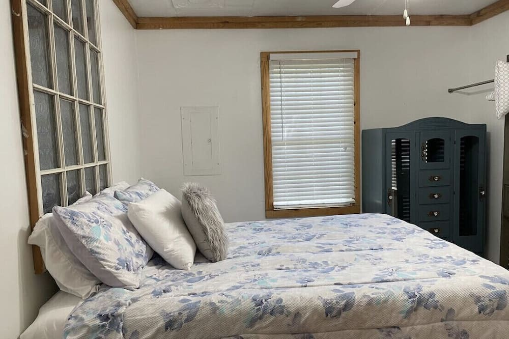 Photo of Bedroom in Dalton