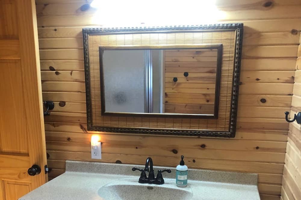 Photo of Bathroom in Eckerty