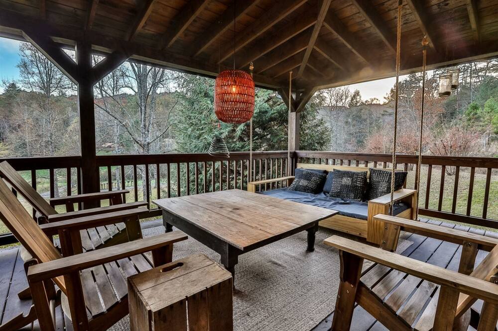 Photo of Patio Balcony in Raccoon Ridge