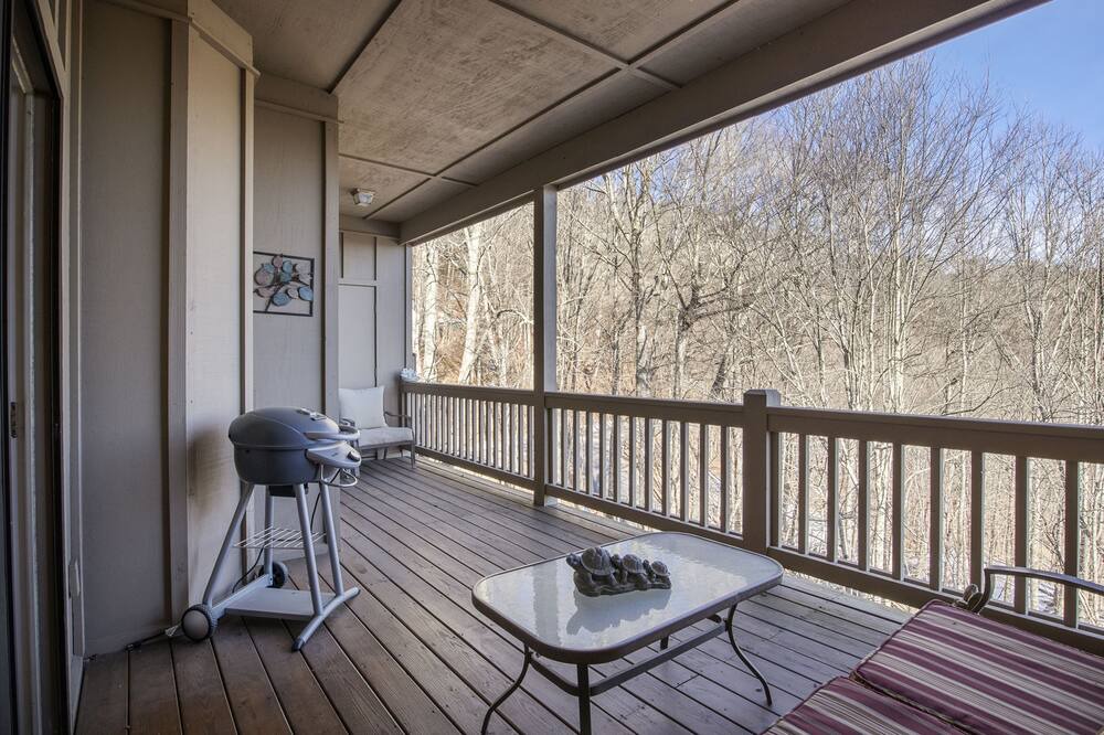 Photo of Patio Balcony in Wolf Laurel