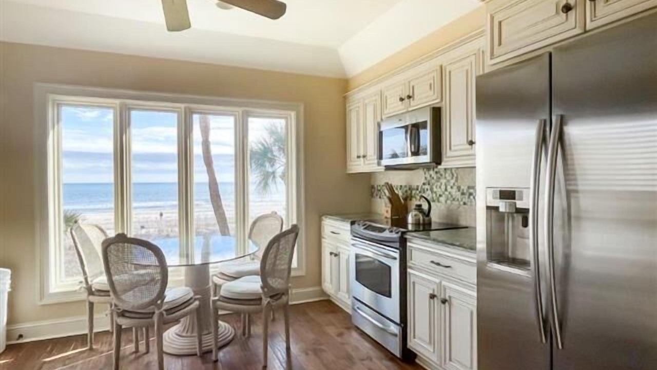 Photo of Kitchen in Beach Lagoon