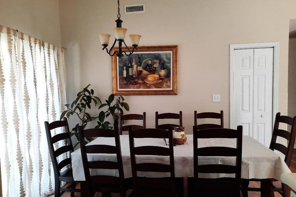 Photo of Kitchen in Apex