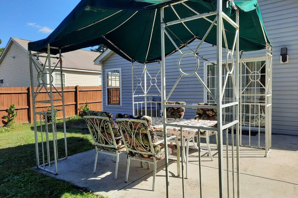 Photo of Patio Balcony in Apex