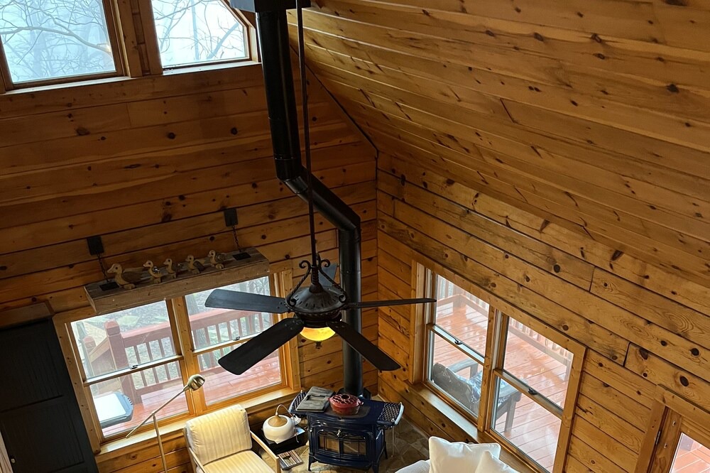 Photo of Livingroom in Jasper