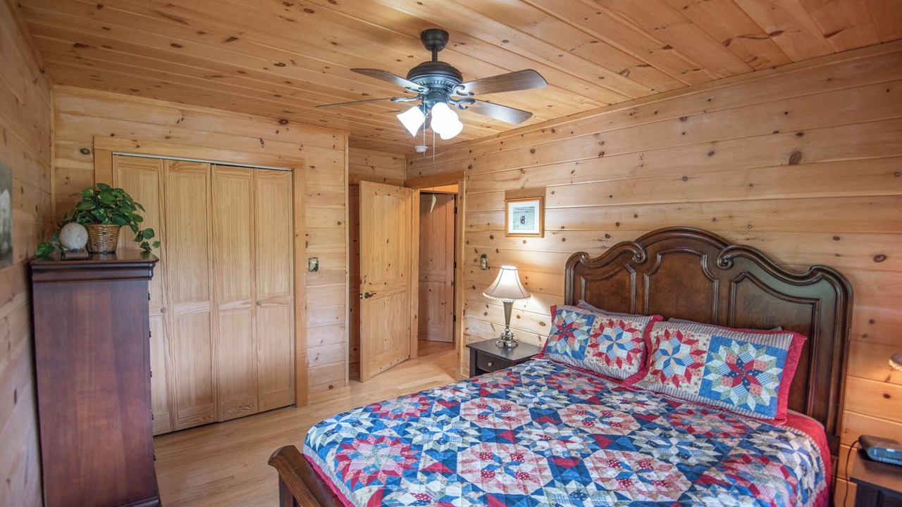 Photo of Bedroom in West Jefferson