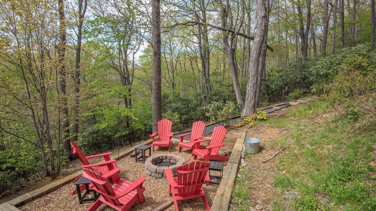 Photo of Outdoor in West Jefferson