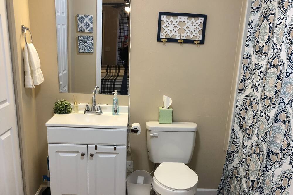 Photo of Bathroom in Cleveland