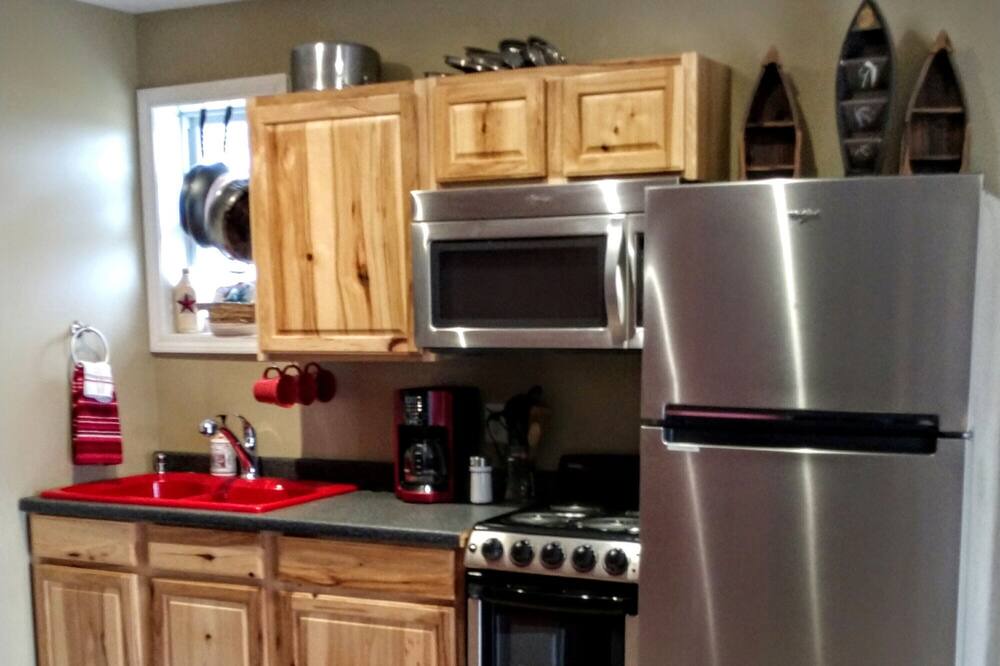 Photo of Kitchen in Bean Station