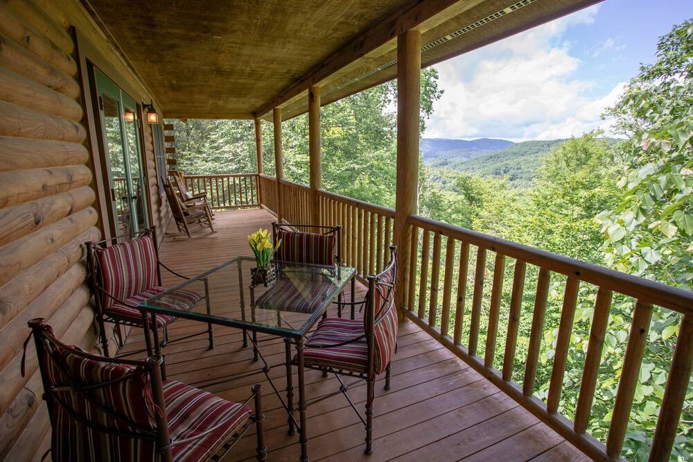 Photo of Outdoor in Sugar Mountain