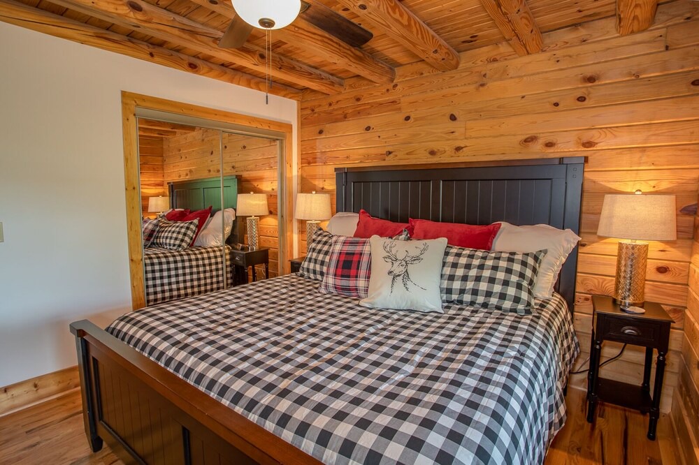 Photo of Bedroom in Sugar Mountain