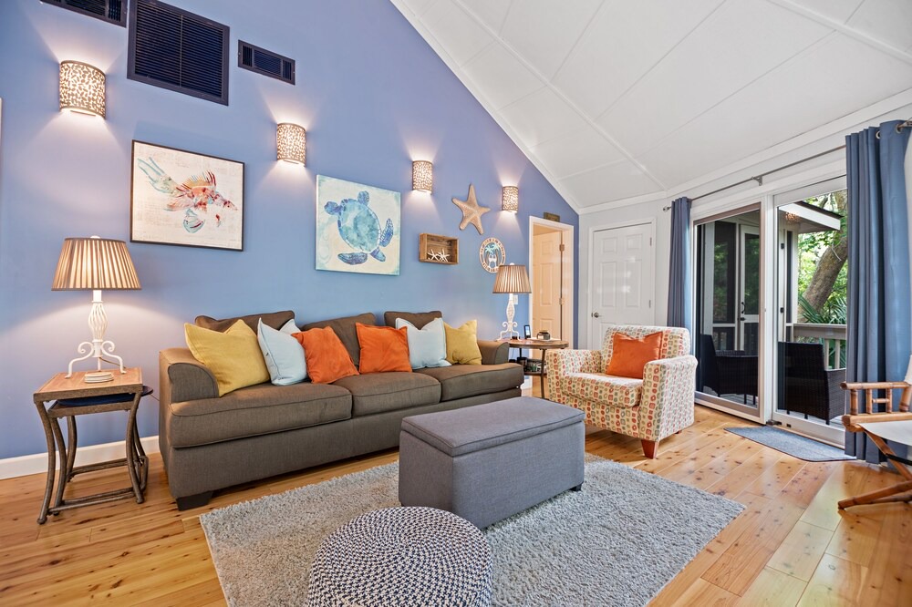 Photo of Bedroom in Night Heron