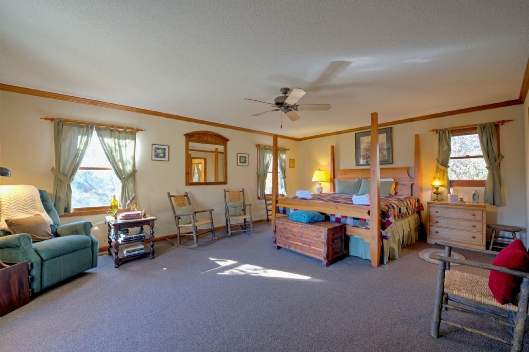 Photo of Bedroom in Weaverville