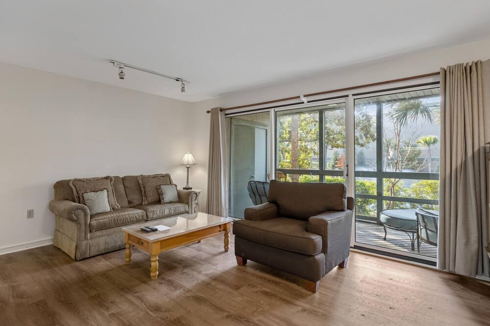 Photo of Livingroom in West Beach Village