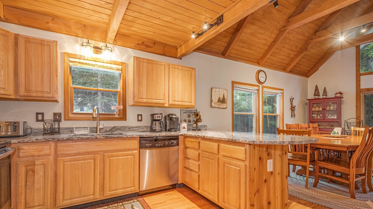 Photo of Kitchen in North Glade Hills