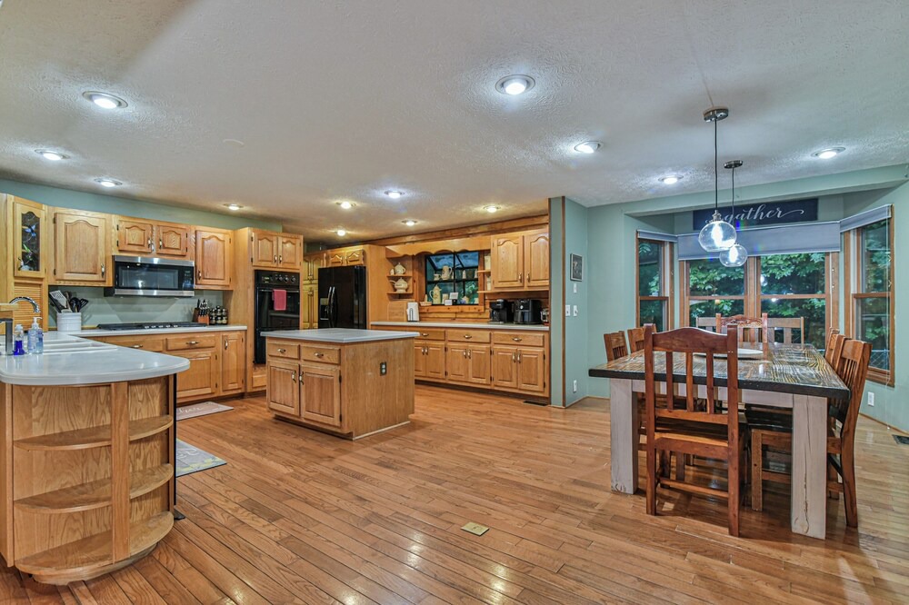 Photo of Kitchen in Candler