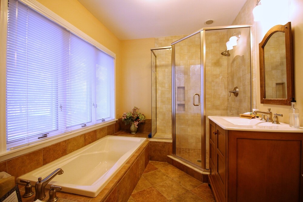 Photo of Bathroom in Summerville
