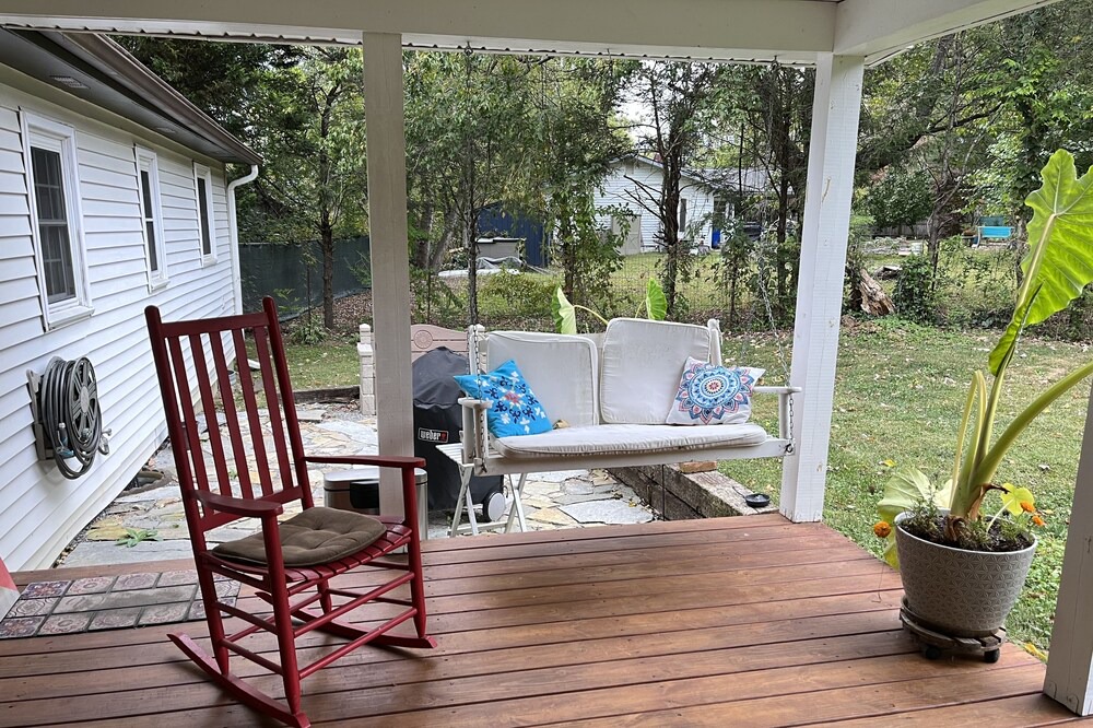 Photo of Outdoor in Black Mountain