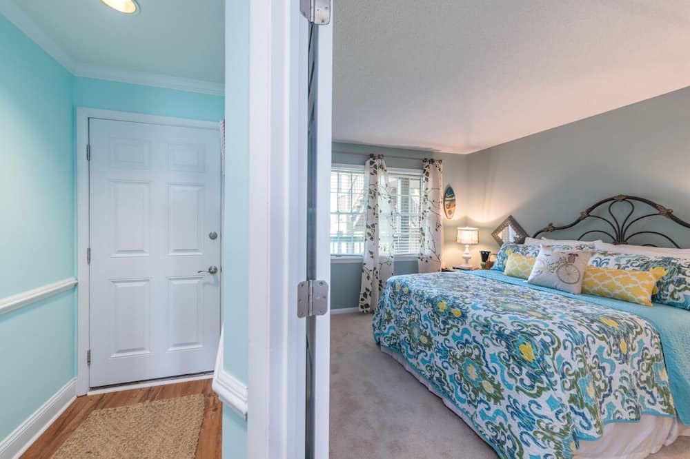 Photo of Bedroom in Saint Helena Island