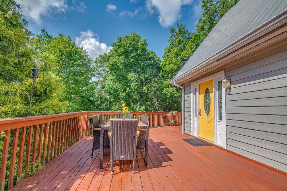 Photo of Patio Balcony in Mills River