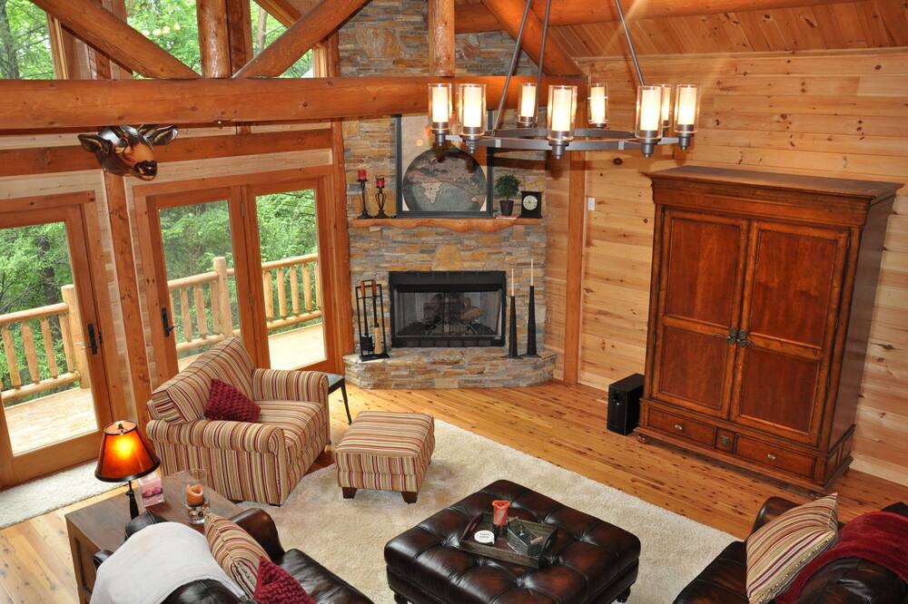 Photo of Livingroom in Lake Lure