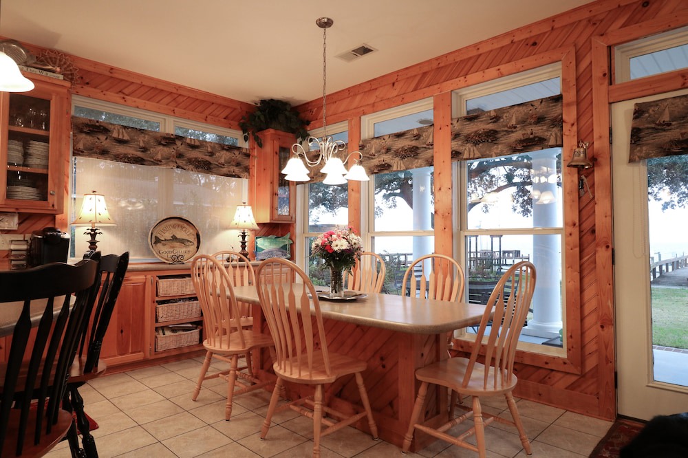 Photo of Kitchen in Russellville