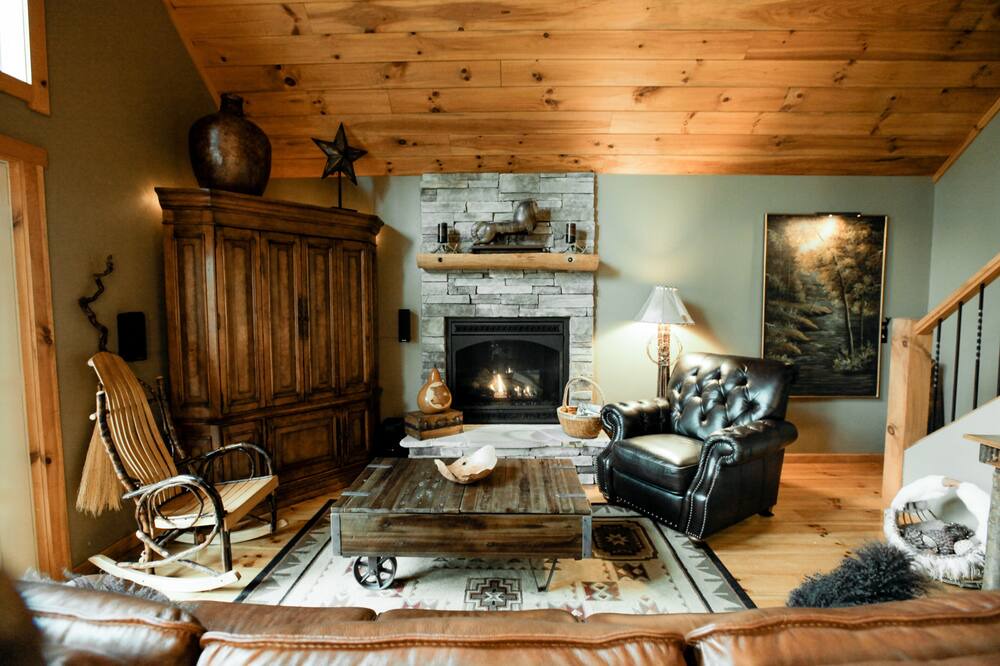 Photo of Livingroom in Banner Elk