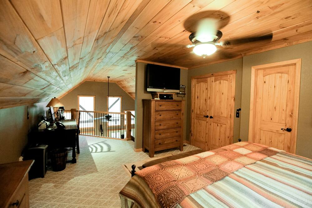Photo of Bedroom in Banner Elk