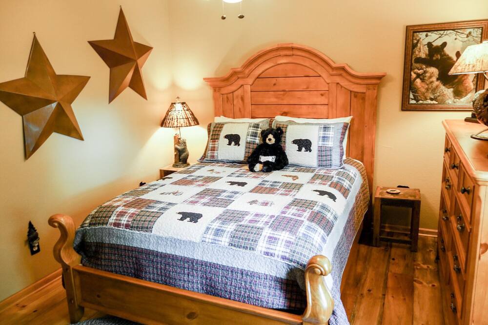 Photo of Bedroom in Banner Elk