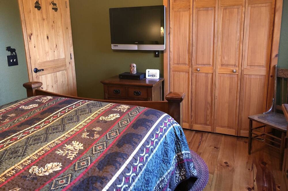 Photo of Bedroom in Banner Elk