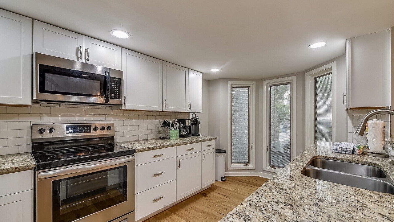Photo of Kitchen in Beach Lagoon