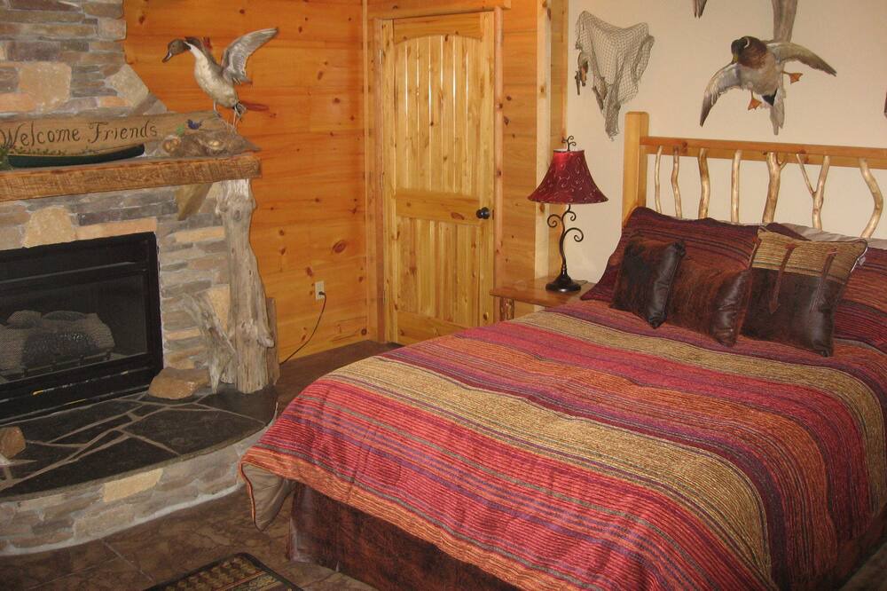 Photo of Bedroom in Butler